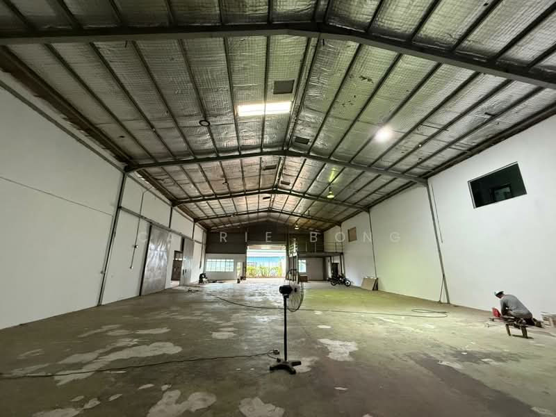 Kilang untuk Disewa di Sungai Tiram (Ulu Tiram) - Cahrie Bong - Interior - PropertyGuru.com.my