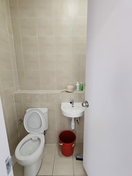 Kondominium untuk Disewa di Residensi Begonia - Jasper Tan - Bathroom - PropertyGuru.com.my