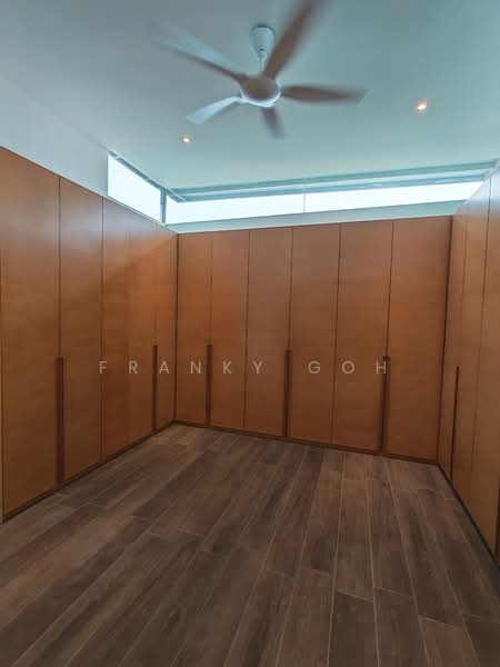 Condominium for Rent at U-Thant Residence - Franky Goh - Walk-in Wardrobe - PropertyGuru.com.my