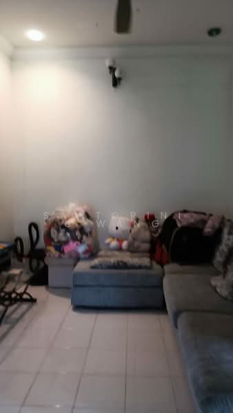 2-storey Terraced House for Sale in Taman Putri Kulai (Kulai) - Santorinic Wang - Living Room - PropertyGuru.com.my