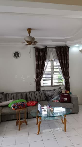 2-storey Terraced House for Sale in Taman Putri Kulai (Kulai) - Santorinic Wang - Living Room - PropertyGuru.com.my