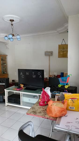 2-storey Terraced House for Sale in Taman Putri Kulai (Kulai) - Santorinic Wang - Living Room - PropertyGuru.com.my