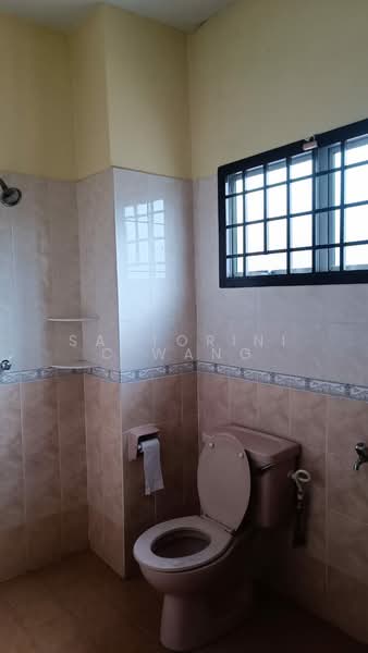 2-storey Terraced House for Sale in Taman Putri Kulai (Kulai) - Santorinic Wang - Bathroom - PropertyGuru.com.my