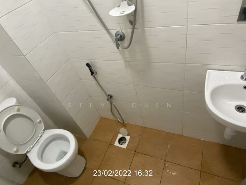 Service Residence for Sale at Ayuman Suites - Steve Chen - Bathroom - PropertyGuru.com.my