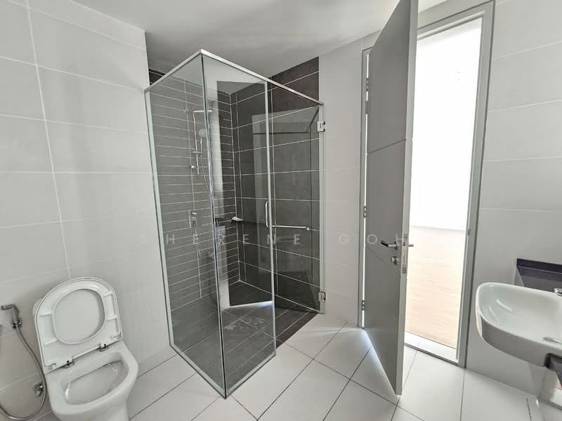 3-storey Terraced House for Sale in Taman Melawati (Ulu Kelang) - Sherene Goh - Bathroom - PropertyGuru.com.my