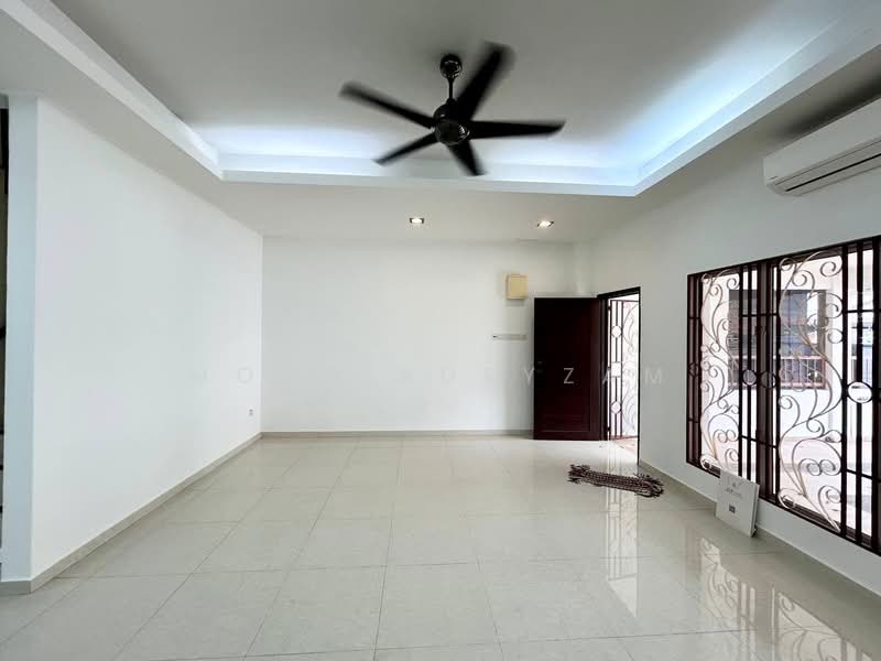Rumah Teres 2 Tingkat untuk Dijual di Seksyen 23 (Shah Alam) - Mohd Adryzam - PropertyGuru.com.my