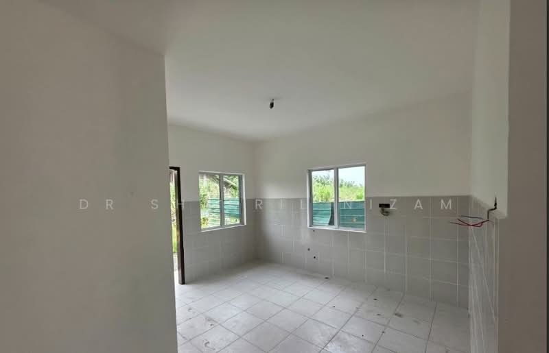 Rumah Teres 2 Tingkat untuk Dijual di Telok Panglima Garang (Selangor) - Dr Shahril Nizam - Kitchen - PropertyGuru.com.my