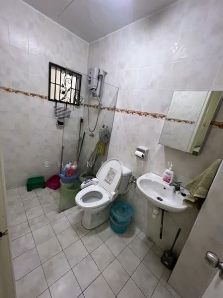 2-storey Terraced House for Sale in Bandar Sungai Long (Selangor) - Shanny Tan - Bathroom - PropertyGuru.com.my