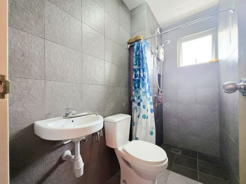 Servis Apartment untuk Dijual di Residensi Ostia - Zul Syafiq - Bathroom - PropertyGuru.com.my