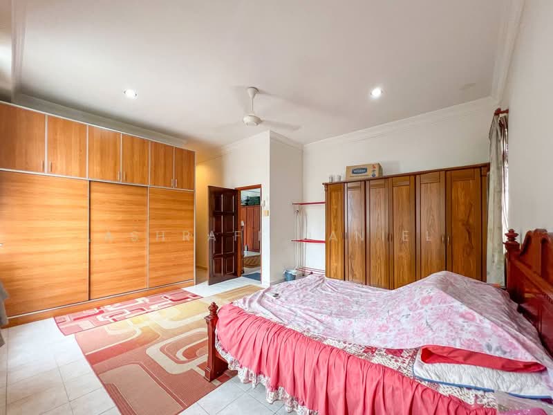 Rumah Berkembar untuk Dijual di Bangi (Selangor) - Ashraff Daniel - PropertyGuru.com.my