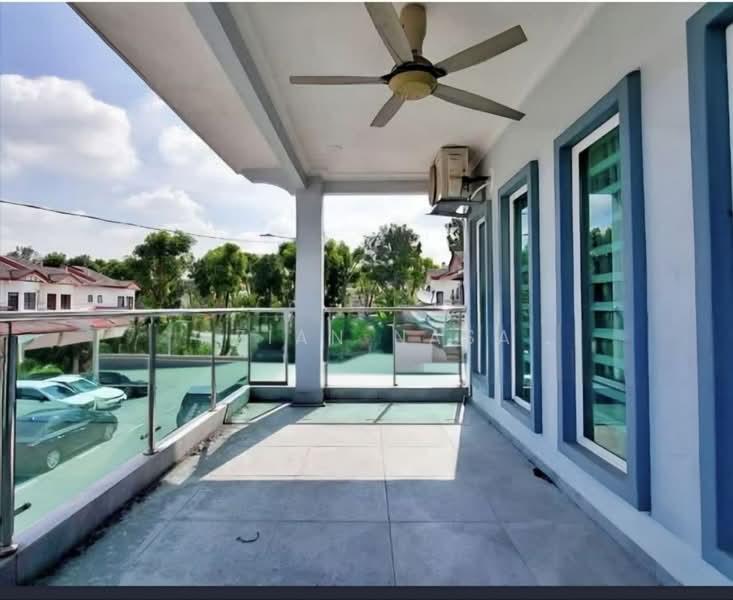 Rumah Teres 2 Tingkat untuk Dijual di Taman Puchong Prima (Puchong) - Azian Nasa - Balcony - PropertyGuru.com.my