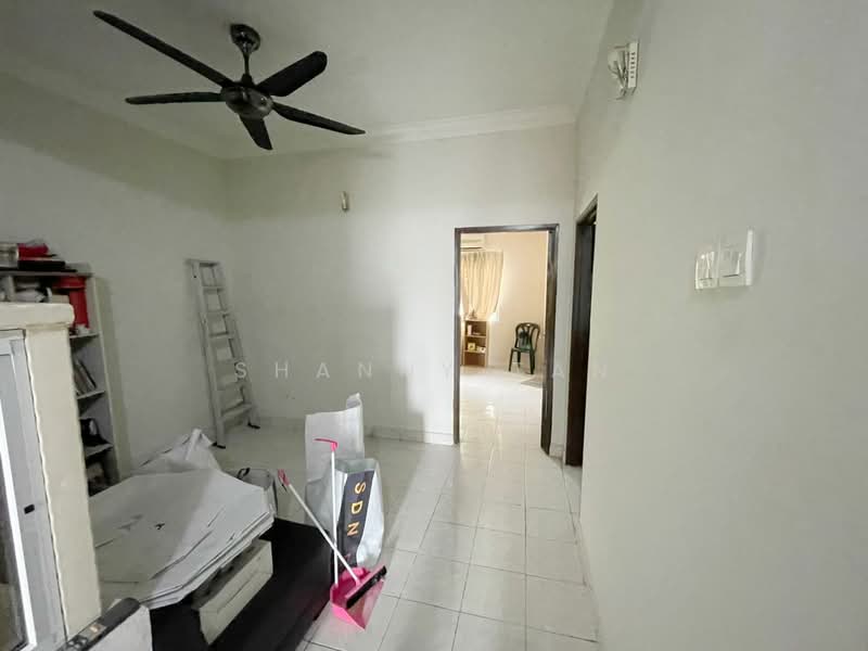 2.5-storey Terraced House for Sale in Bandar Sungai Long (Selangor) - Shanny Tan - Interior - PropertyGuru.com.my