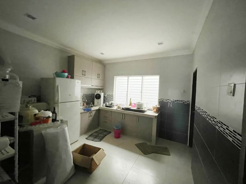 2.5-storey Terraced House for Sale in Bandar Sungai Long (Selangor) - Shanny Tan - Kitchen - PropertyGuru.com.my