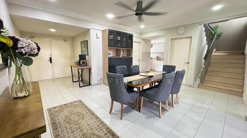 Servis Apartment untuk Disewa di Residensi Alami - Salawati Busro - Dining Room - PropertyGuru.com.my