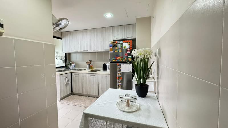 Servis Apartment untuk Disewa di Residensi Alami - Salawati Busro - Kitchen - PropertyGuru.com.my