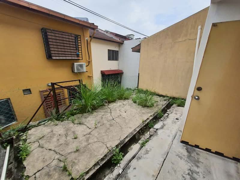 2-storey Terraced House for Rent in Taman Puncak Jalil (Seri Kembangan) - Jason Tan - Exterior - PropertyGuru.com.my