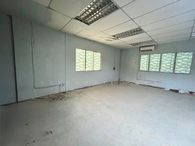 Semi-D Factory for Rent in Meru (Klang) - Stephanie Yap - Interior - PropertyGuru.com.my
