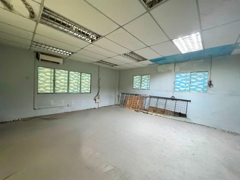 Semi-D Factory for Rent in Meru (Klang) - Stephanie Yap - Interior - PropertyGuru.com.my