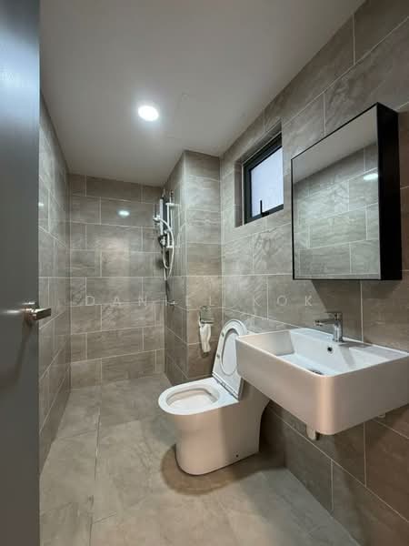 Service Residence for Rent at M Arisa - Daniel Kok - Bathroom - PropertyGuru.com.my