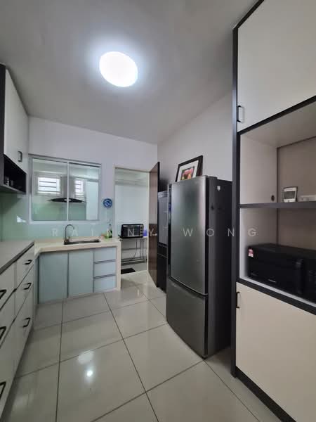 Kondominium untuk Disewa di Surin Condominium - Rainny Wong - Kitchen - PropertyGuru.com.my