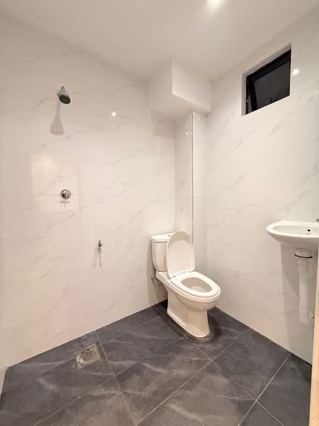 Flat for Sale at Taman Kulai - Huan Chin Siang - PropertyGuru.com.my