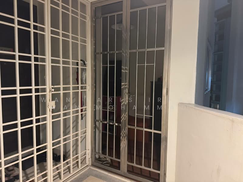 Kondominium untuk Dijual di Desa Putra - Wan Faris Irfan Wan Mohammad - Entrance - PropertyGuru.com.my