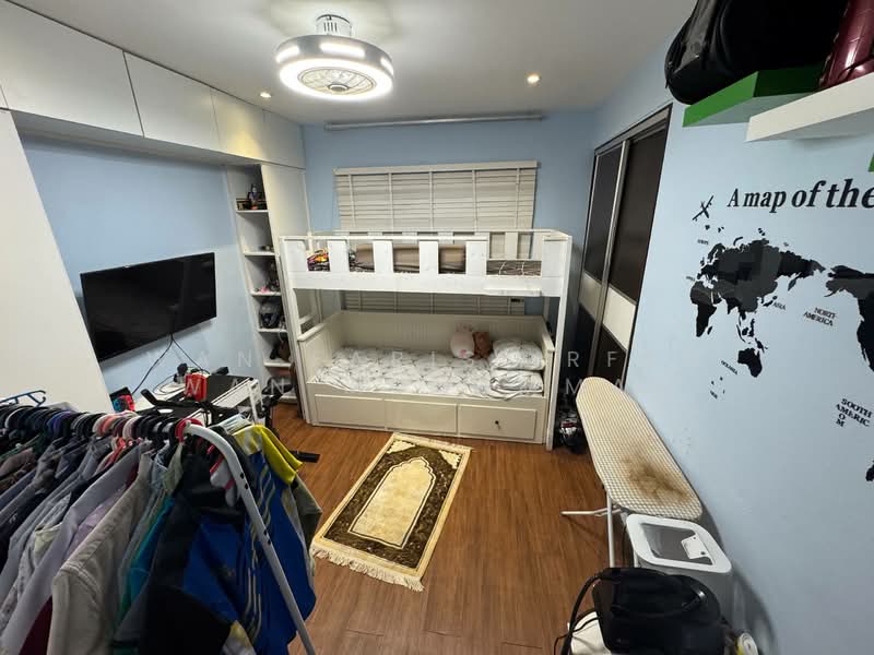 Kondominium untuk Dijual di Desa Putra - Wan Faris Irfan Wan Mohammad - Bedroom - PropertyGuru.com.my