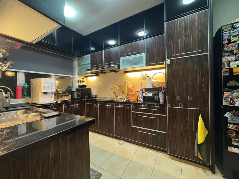 Kondominium untuk Dijual di Desa Putra - Wan Faris Irfan Wan Mohammad - Kitchen - PropertyGuru.com.my