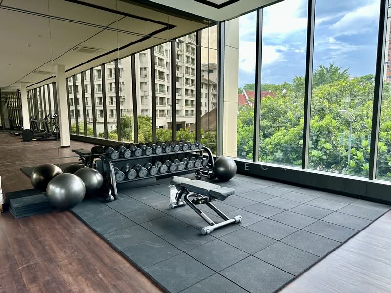 Servis Apartment untuk Dijual di Oxford Residences @ Pavilion Embassy - Pei Wen Teck - Gym - PropertyGuru.com.my