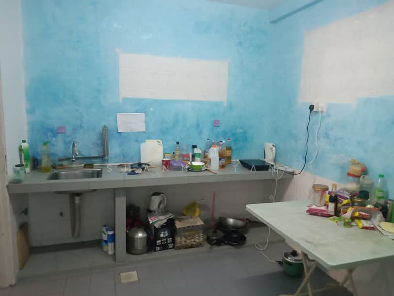 Condominium for Sale at Cypress Condominium - Shanny Tan - Kitchen - PropertyGuru.com.my