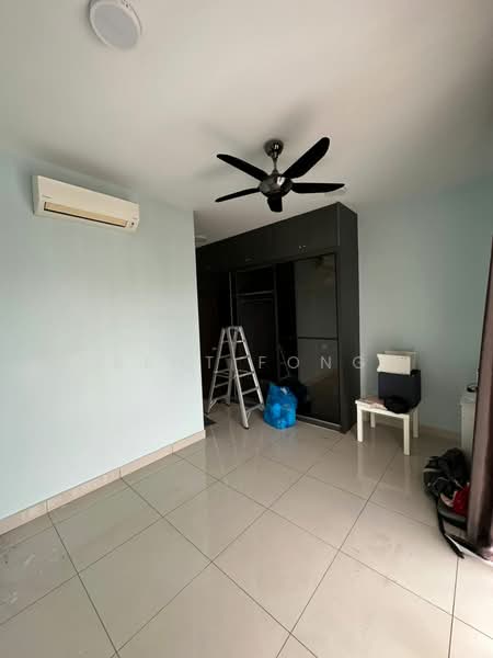 Kondominium untuk Disewa di Oasis 2 Residence - Kent Fong - Bedroom - PropertyGuru.com.my