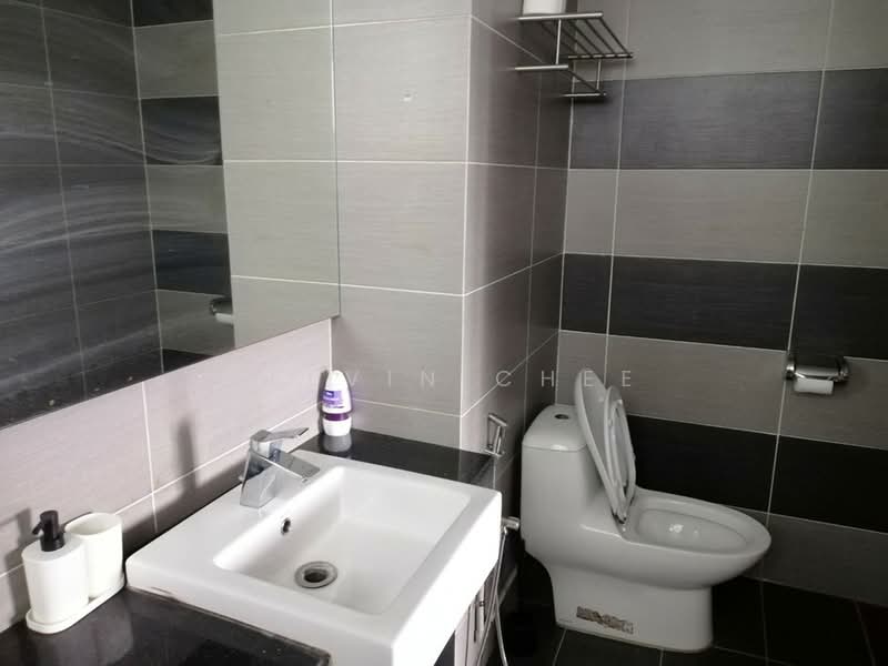 Kondominium untuk Dijual di KSL D'Esplanade Residence - Kelvin Chee - Bathroom - PropertyGuru.com.my