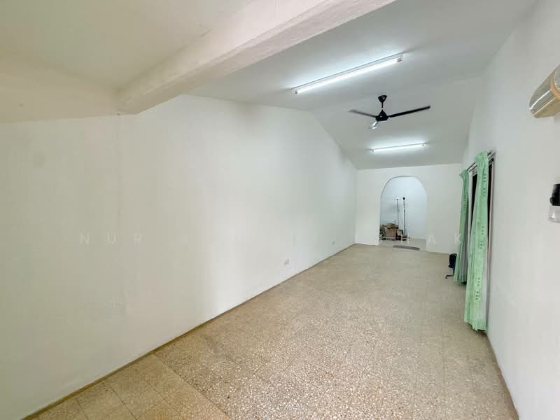 Rumah Teres 1 Tingkat untuk Dijual di Seksyen 51a (Petaling Jaya) - Nur Adibah Ishak - PropertyGuru.com.my