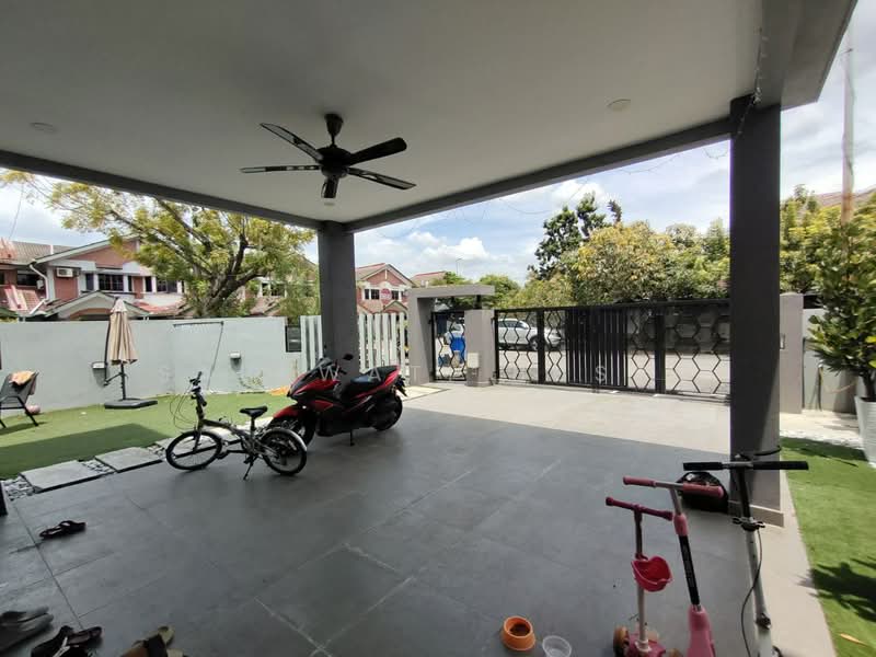 Rumah Teres 2 Tingkat untuk Dijual di Seksyen 7 (Shah Alam) - Salawati Busro - Exterior - PropertyGuru.com.my