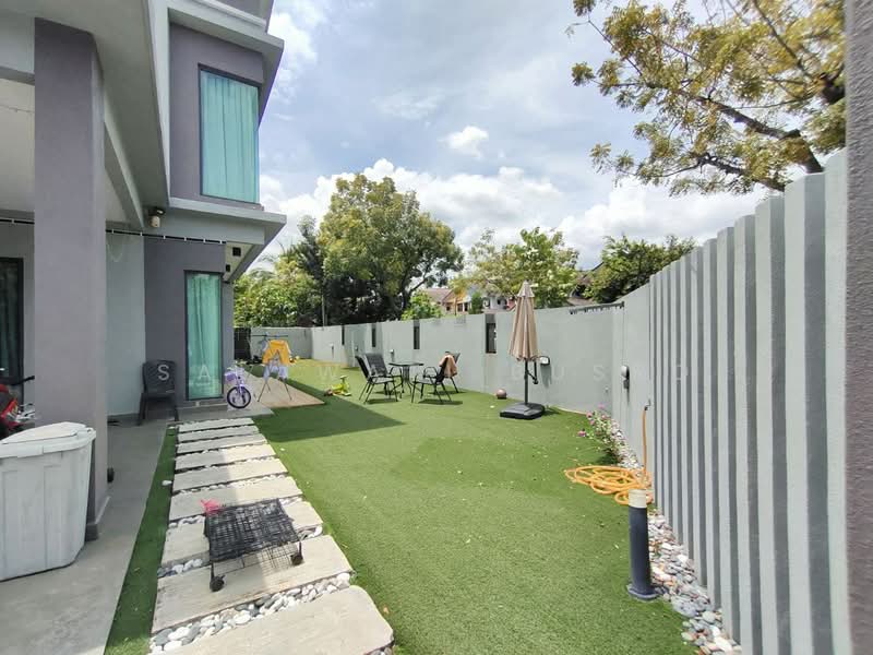 Rumah Teres 2 Tingkat untuk Dijual di Seksyen 7 (Shah Alam) - Salawati Busro - Exterior - PropertyGuru.com.my