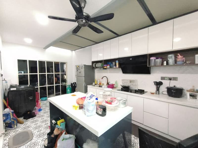 Rumah Teres 2 Tingkat untuk Dijual di Seksyen 7 (Shah Alam) - Salawati Busro - Kitchen - PropertyGuru.com.my