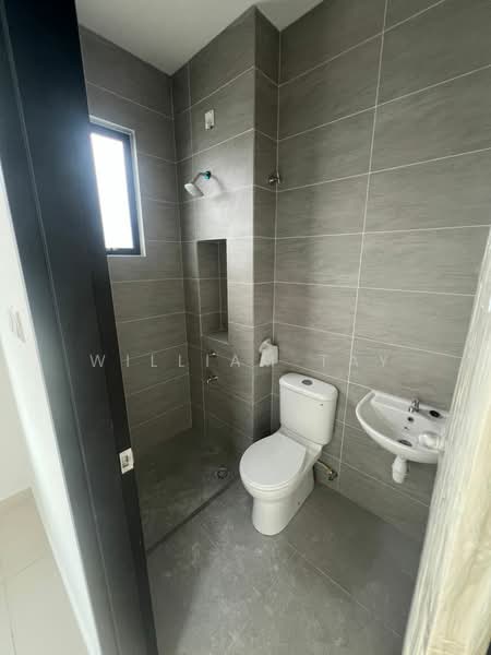 2-storey Terraced House for Sale in Mutiara Rini (Skudai) - William Tay - Bathroom - PropertyGuru.com.my