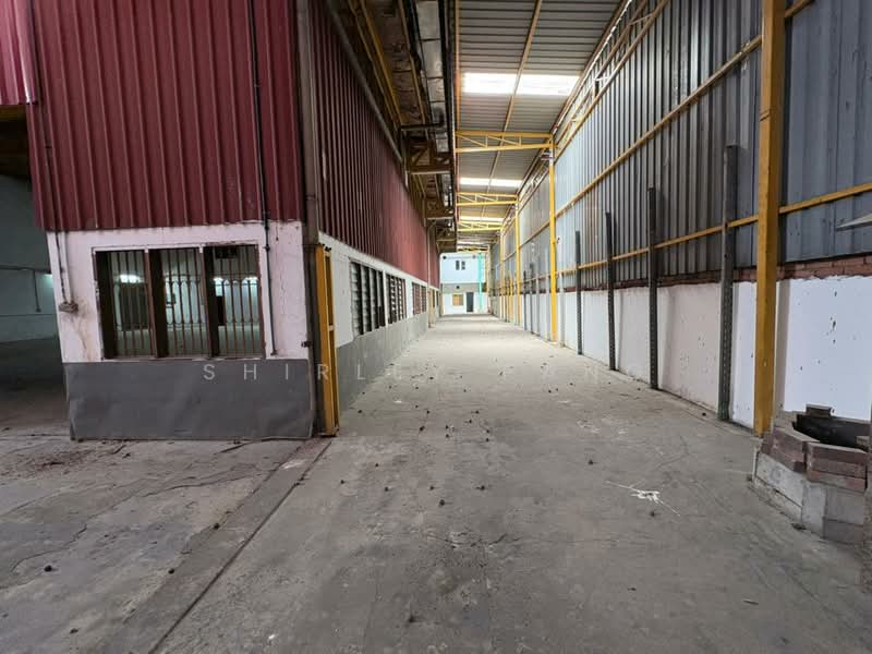 Semi-D Factory for Rent in Taman Johor Jaya (Johor Bahru) - Shirley Pang - Corridor - PropertyGuru.com.my