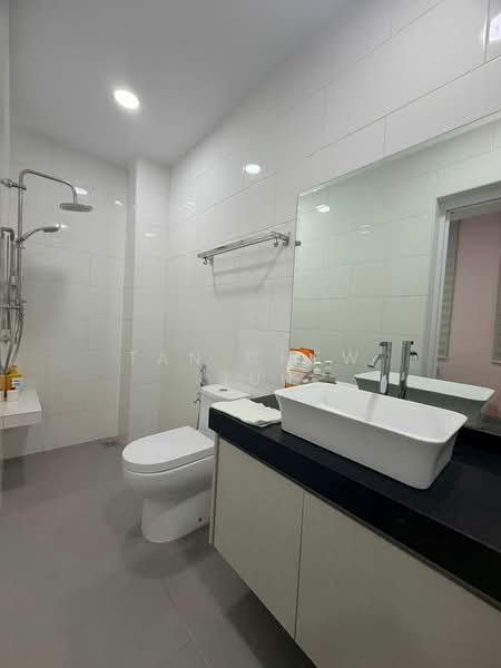 Rumah Teres 2 Tingkat untuk Dijual di Ampang Saujana (Ampang) - Tan Chew Jiun - Bathroom - PropertyGuru.com.my