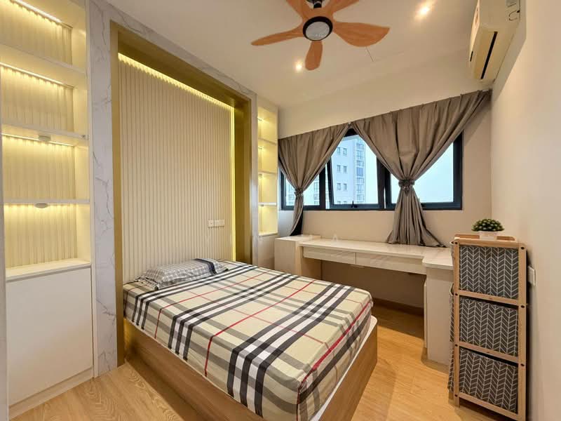 Condominium for Rent at Amberside @ Country Garden Danga Bay - Yen Ma - Bedroom - PropertyGuru.com.my