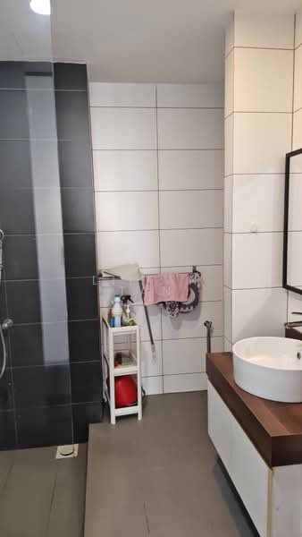 Condominium for Rent at Wellesley Residences - Lilian Tan - Bathroom - PropertyGuru.com.my