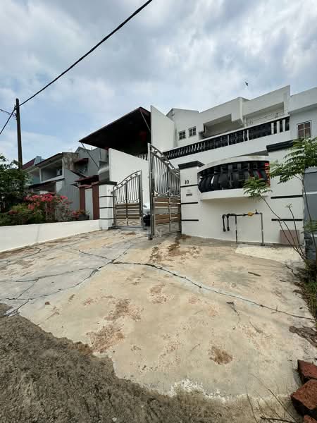 2-storey Terraced House for Sale in Taman Skudai Baru (Skudai) - San . - PropertyGuru.com.my