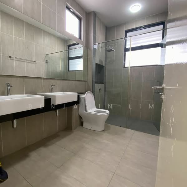 Rumah Teres 2 Tingkat untuk Dijual di Johor Bahru (Johor) - Benjamin Lim - Bathroom - PropertyGuru.com.my