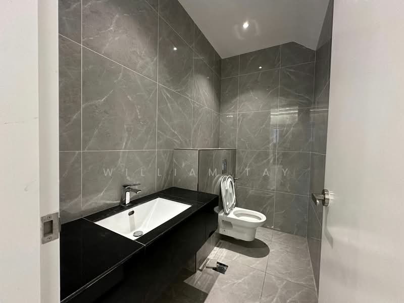 Semi-Detached House for Sale in Eco Spring (Johor Bahru) - William Tay - Bathroom - PropertyGuru.com.my