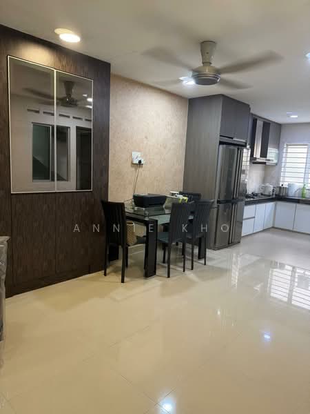 Rumah Teres 2 Tingkat untuk Dijual di TAMAN PUCHONG UTAMA (Puchong) - Annie Kho - Dining Room - PropertyGuru.com.my