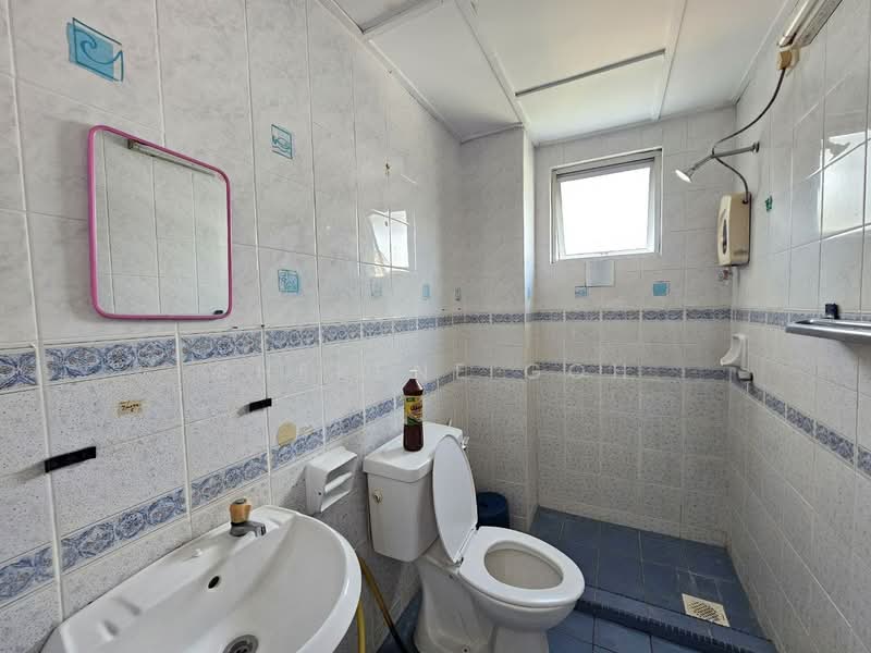 Condominium for Rent at Pandan Puteri - Sherene Goh - Bathroom - PropertyGuru.com.my