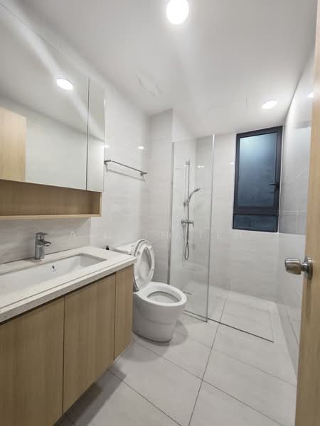Service Residence for Sale at Aradia Residence @ Lake City KL North - Allvin Teh - Bathroom - PropertyGuru.com.my