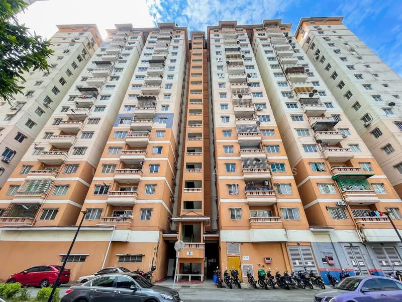 Apartment for Sale at Laguna Biru - Izzat Zamros - PropertyGuru.com.my