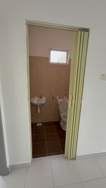 2-storey Terraced House for Sale in Taman Pulai Mutiara (Iskandar Puteri (Nusajaya)) - Shieh Long Chen - Bathroom - PropertyGuru.com.my