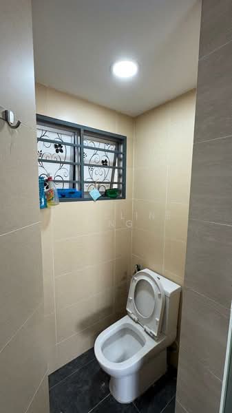 Servis Apartment untuk Disewa di Main Place Residence - ANGELINE ANG - Bathroom - PropertyGuru.com.my